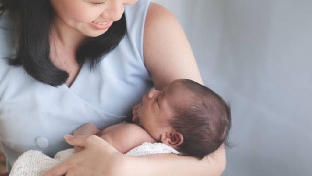 Perawatan Bayi Baru Lahir: Panduan untuk Orang Tua Baru